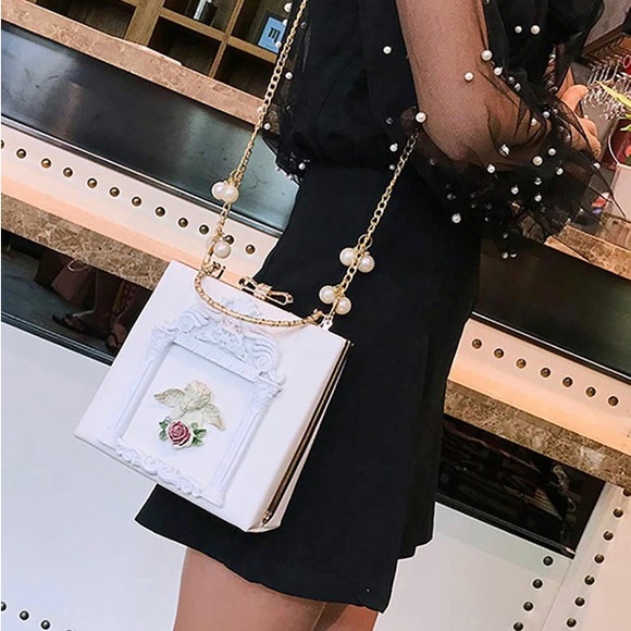 Angel wing purse - Picture 7 of 7